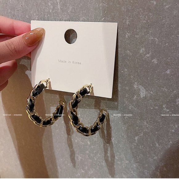 ❤️🔥𝕤𝕒𝕝𝕖❤️🔥🦋coco leather earrings - Picture 8 of 11